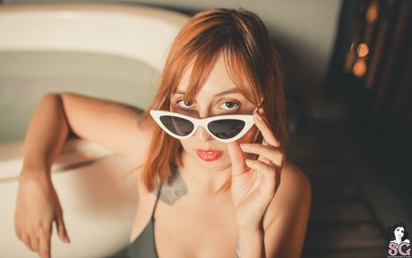 足フェチオンリーファンズ ポルノグラフィック 写真