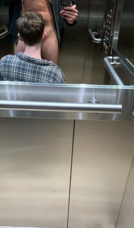 ejaywoodsfree セックスポルノスター 写真