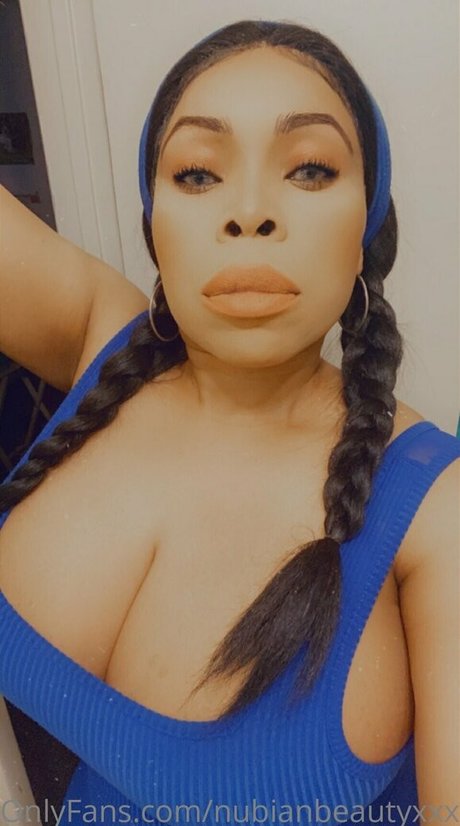 nubianbeautyxxx ポルノスター アダルト 写真