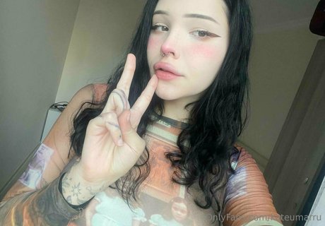 kateumarru 最高の女優 写真