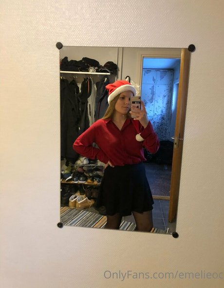 emelieoc 完璧なスター 写真