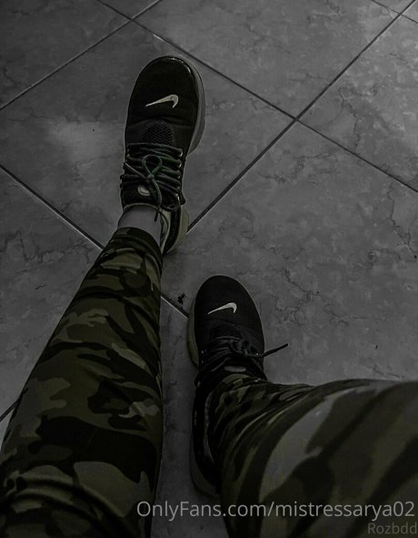 mistressarya02 美しいモデル 画像