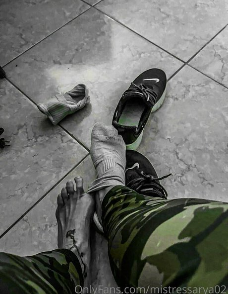 mistressarya02 かわいいスター 写真