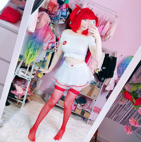 lealollyfree 高品質のポルノスター 写真