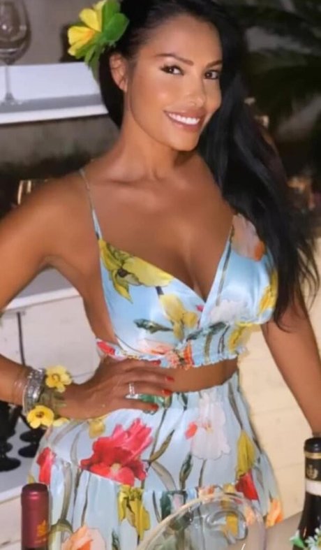 小柄な妻OnlyFans アダルト無料 ギャラリー