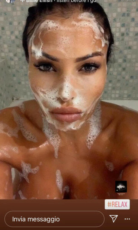 黒いお尻のオンリーファンズ 無料 写真