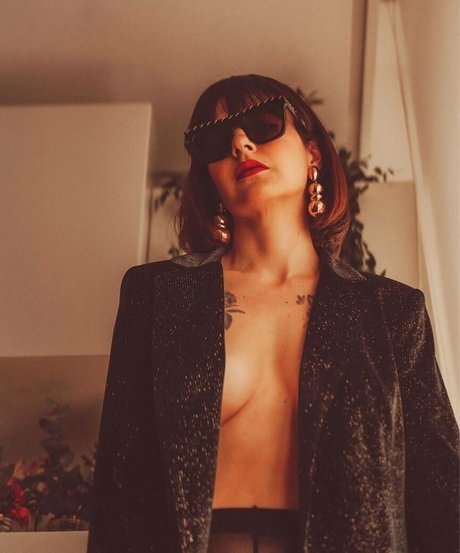 Danielle Noce HDポルノスター 写真