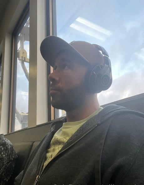 willpounder ポルノスター エロティック 写真