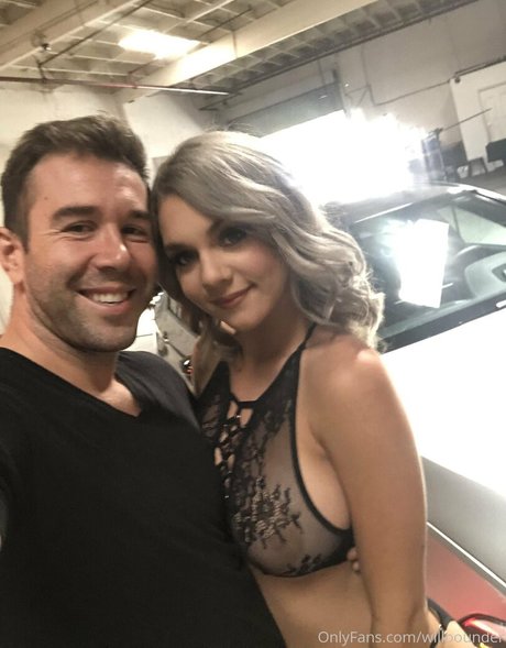 willpounder セックスモデル 写真