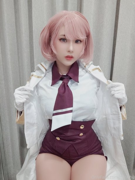 ポニーテールオンリーファンズ 無料ヌード 画像