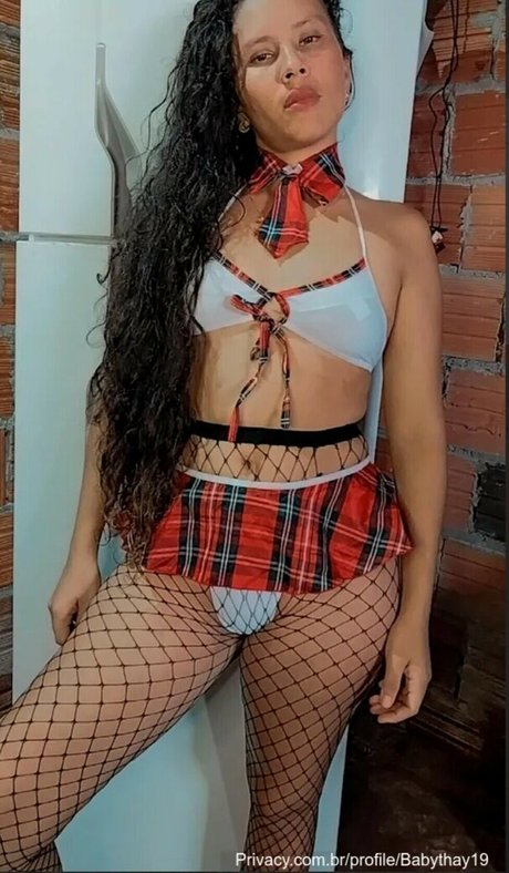 熟女 太め OnlyFans エロチック ギャラリー