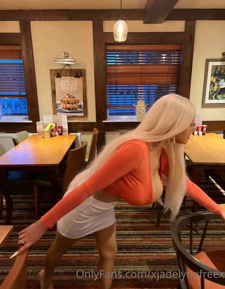 xjadelynefreex 最高のモデル 画像