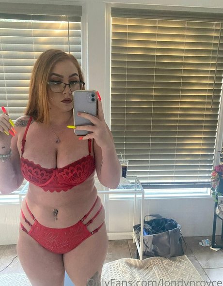 londynroyce かわいいスター 写真