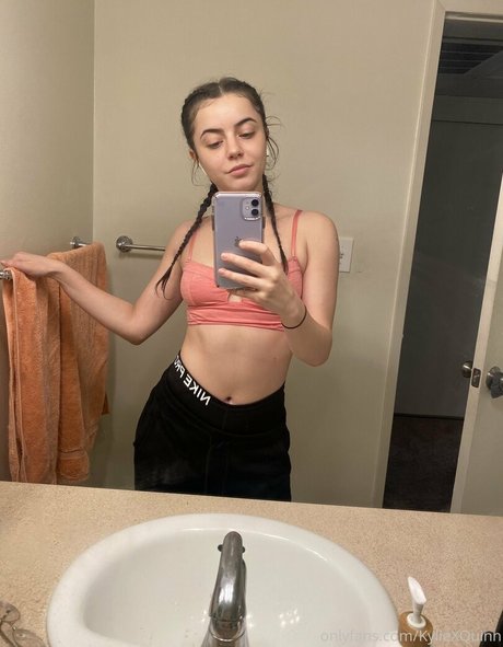 巨乳ティーンオンリーファンズ 無料セクシー ギャラリー