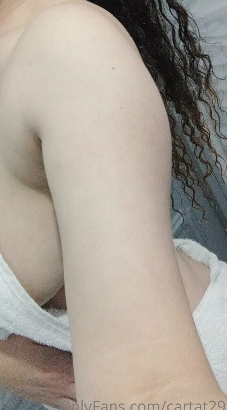 cartat29 エロティック女優 写真