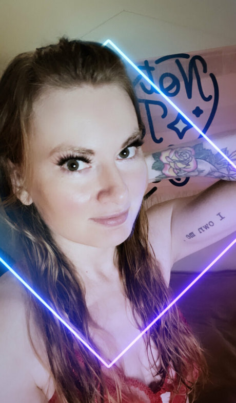 日本の女子高生OnlyFans 無料アダルト 写真