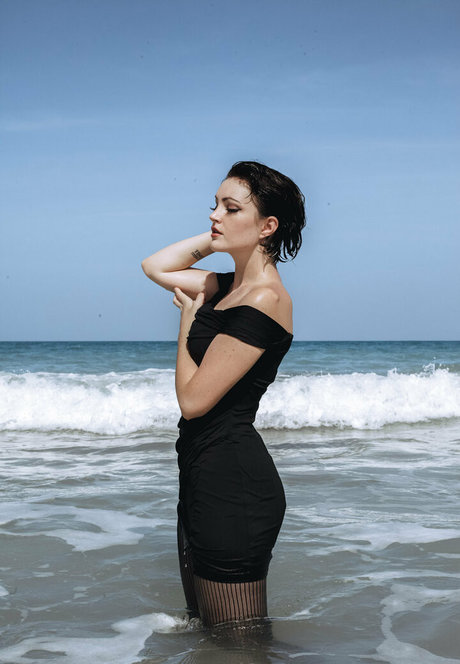 sithbitch トップモデル ギャラリー