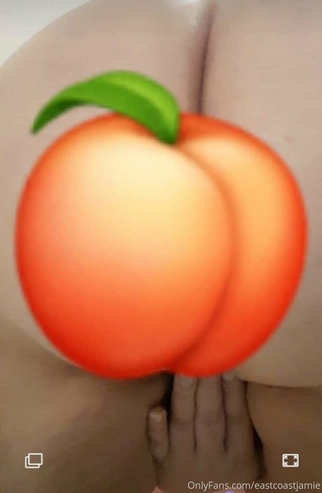 曲線美のラテン系オンリーファンズ パーフェクト 写真