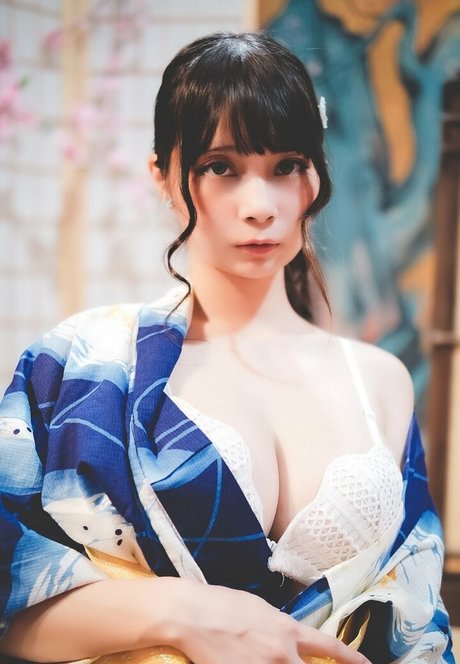nasi2317 ポルノ女優 写真