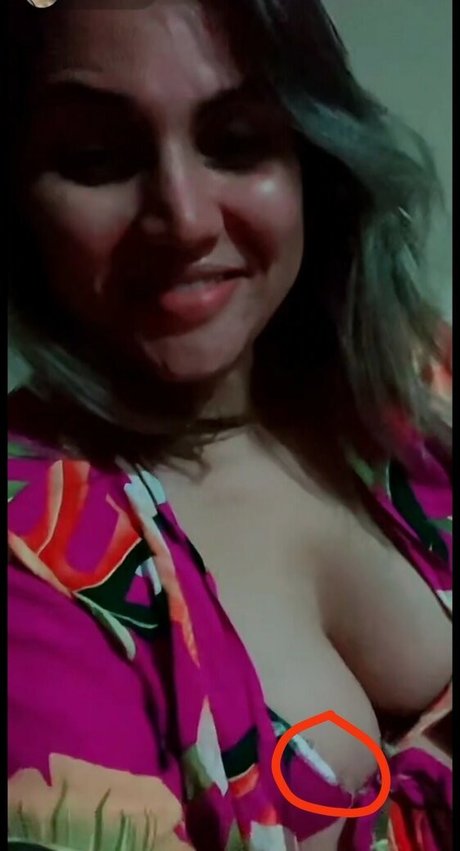 Edina Souza 無料女優 画像