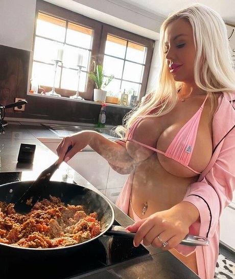 BBWシーメールオンリーファンズ 素敵 ギャラリー