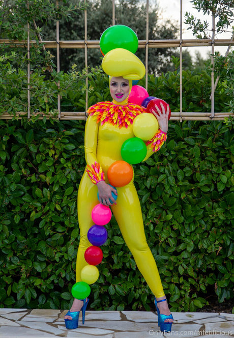 mfetilicious 無料のスター ギャラリー