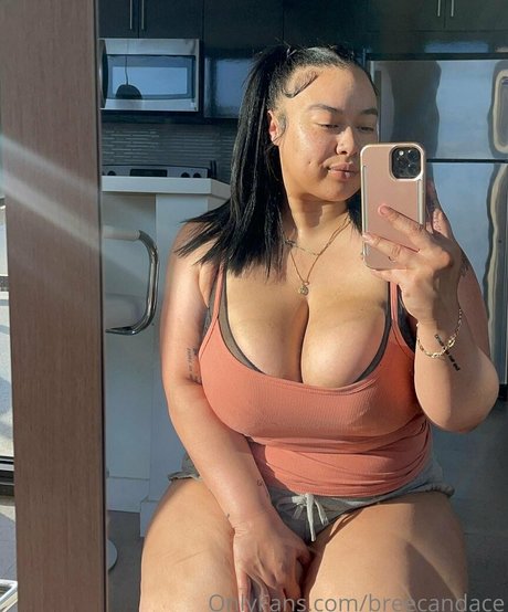 黒人おばあちゃんオンリーファンズ エロ 写真