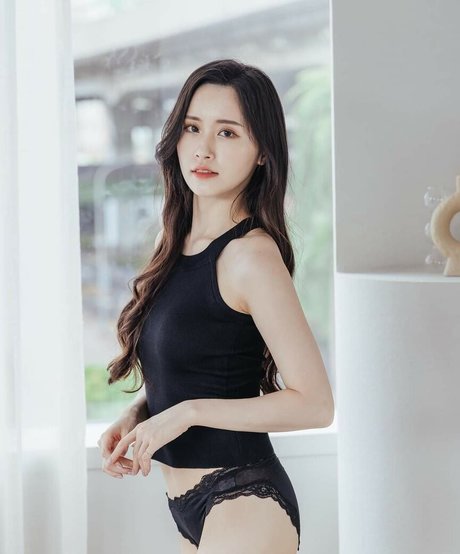 パウグプリンセスOnlyFans 無料ポルノ 写真