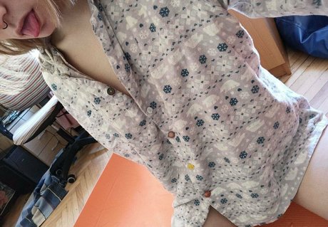 dirty blonde__ 裸のモデル 写真