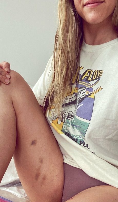 nakedbakerstv ポルノスター ヌード 写真