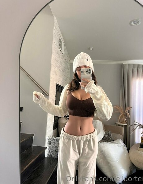 ellaorte ヌードモデル 写真