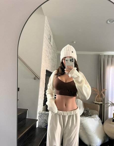 ellaorte 無料女優 写真