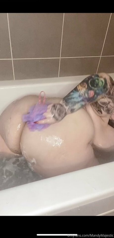 50歳以上のオンリーファンズ 素敵 ギャラリー