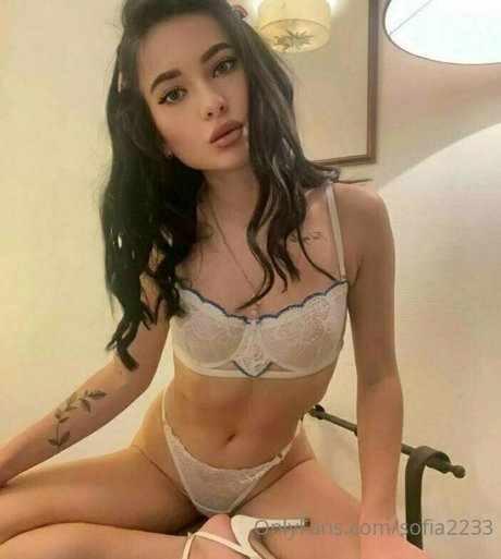 黒人フェムボーイオンリーファンズ ホットヌード 写真