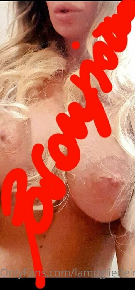 黒人おばあちゃんオンリーファンズ アートヌード 画像