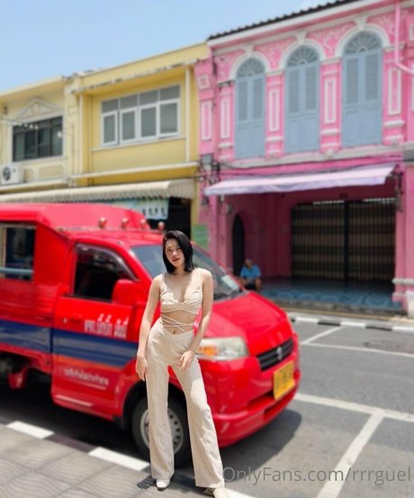 ragisan ヌードのポルノスター 写真