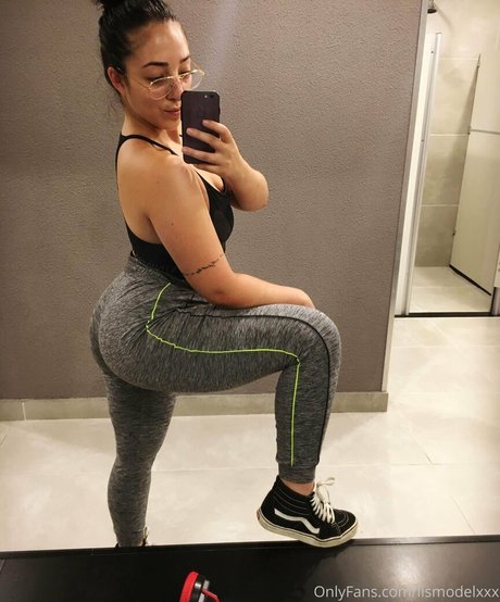 lismodelxxx ポルノスター 可愛い 写真