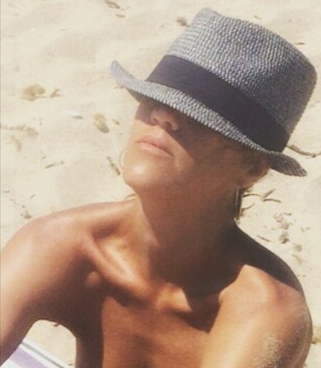 Dimitra Charilaou 美しいモデル 画像