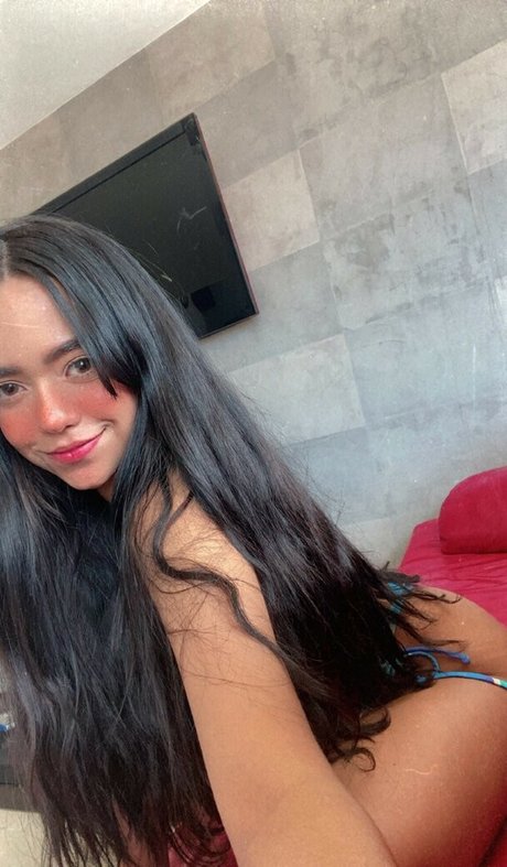 Hanna Costtello 美しいモデル 写真