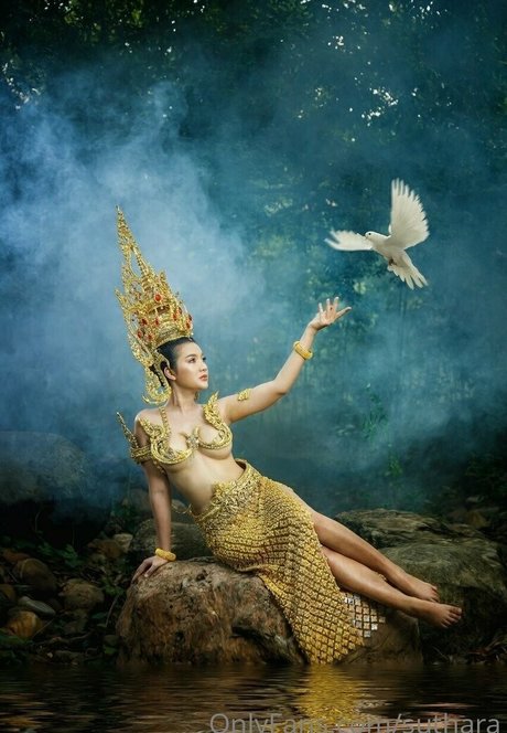 垂れ下がった熟女OnlyFans 限定 写真