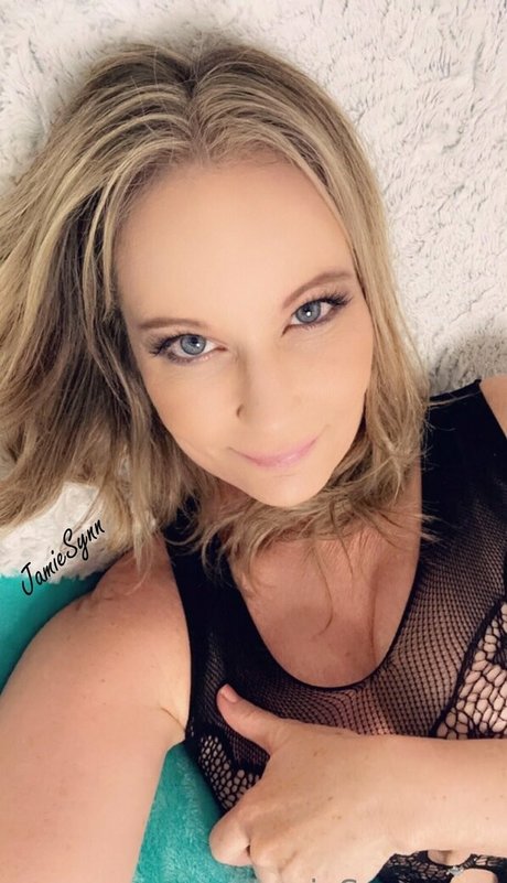 jamiesynn 高品質モデル ギャラリー