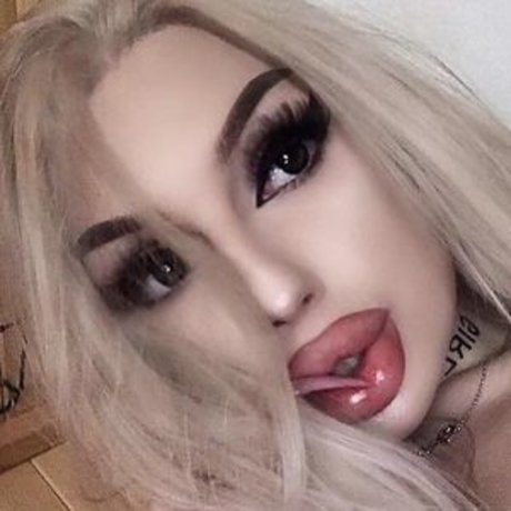 charlotteventura アートポルノスター ギャラリー