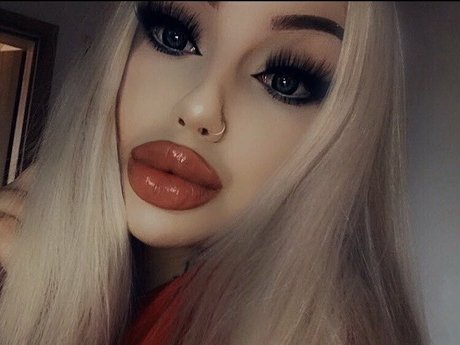 年配の熟女オンリーファンズ アダルト無料 画像