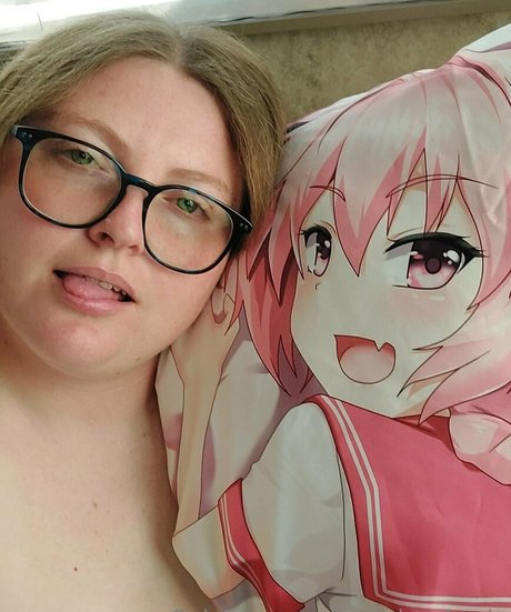 lukeylewdcario ヌードのポルノスター 写真