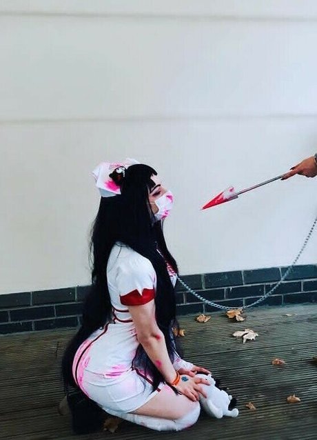 Dragon Cosplays かわいいスター 写真