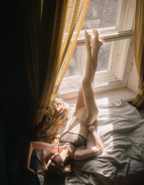 Milena Shilova アートスター アーカイブ