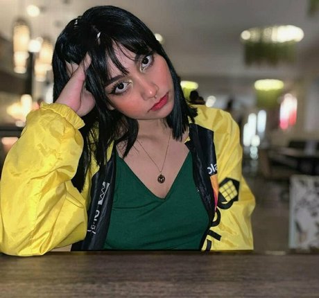 Tani Castaneda 無料のポルノスター アーカイブ