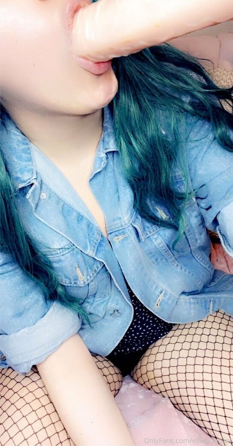 ellieprincess スター 裸 写真