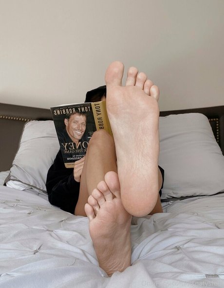 かわいいティーンのオンリーファンズ HD 写真