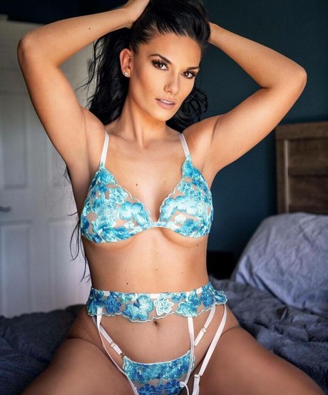 Derynn Paige セクシーモデル アーカイブ